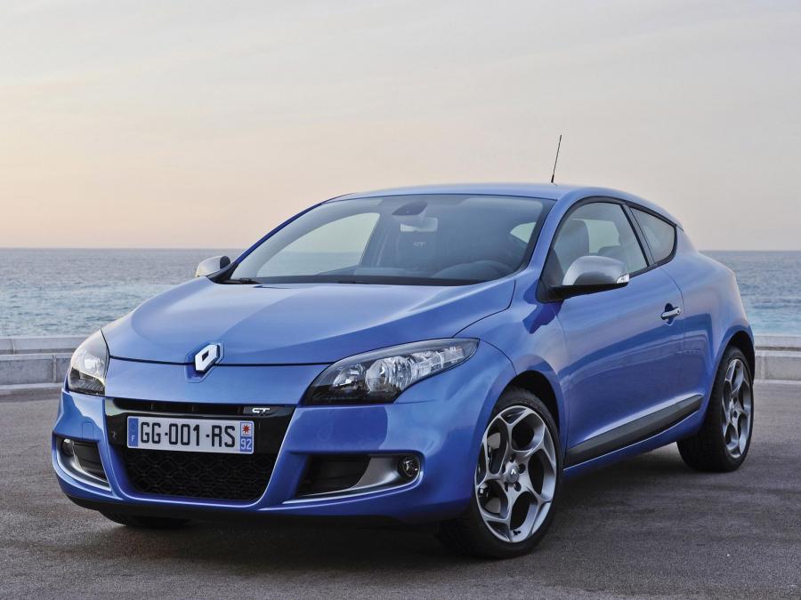  Renault Megane GT 2010 года  (фото 12 из 16)
